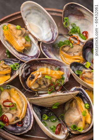 Clam Japanese sake Steamed 60432061