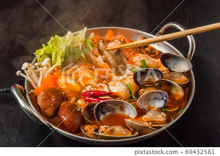 韓國韓餐火鍋（Jjigae） 60432581