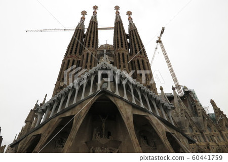 Sakurada Familia Sakurada Familia 60441759
