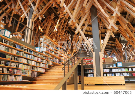 日本最時尚的圖書館 日本最時尚的圖書館 60447065
