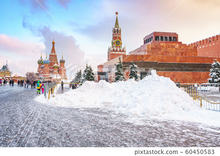 Red square in Moscow at winter 60450583