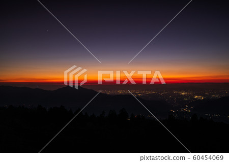 《Mt. Aso in Kumamoto Prefecture》 Sunset and night view from Kusaseri Observatory and the star of the evening 《Mt. Aso in Kumamoto Prefecture》 Sunset and night view from Kusaseri Observatory and the star of the evening 60454069