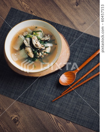 Korean traditional food oyster soup and soup Korean traditional food oyster soup and soup 60457553