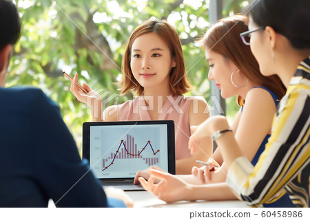 女性生意 60458986