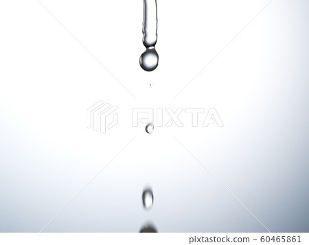 水滴 水滴 60465861