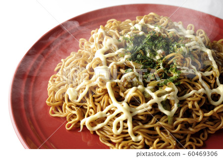 Sauce Fried Noodles 60469306