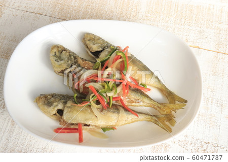  醃的鯖魚 60471787