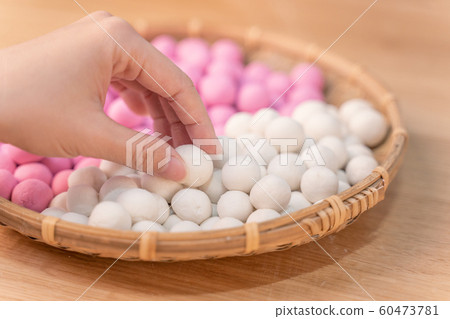 Dumplings Winter Solstice Lantern Lantern Festival Red and White Female Making Dumplings Winter Solstice Lantern Lantern Festival Red and White Female Making 60473781