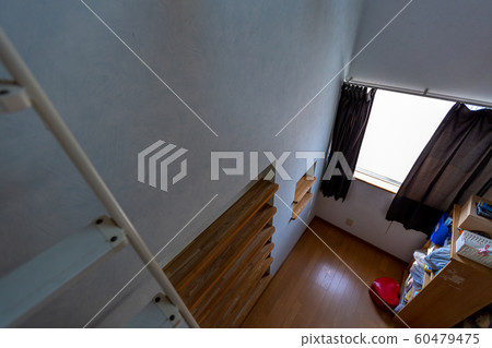 Renovation of children's room before renovation Renovation of children's room before renovation 60479475