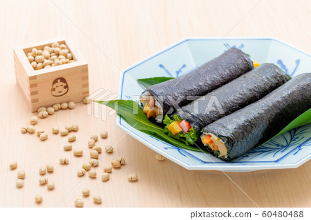 場合:Setsubun Ehomaki Maki Sushi 場合:Setsubun Ehomaki Maki Sushi 60480488