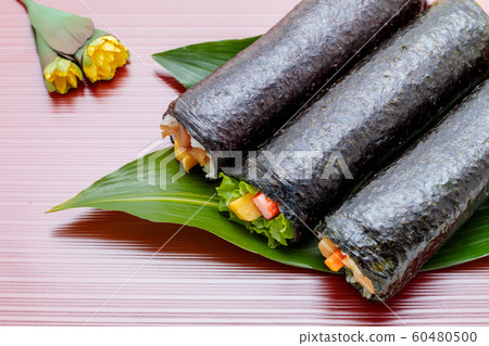 Occasion: Setsubun Ehomaki Maki Sushi 60480500