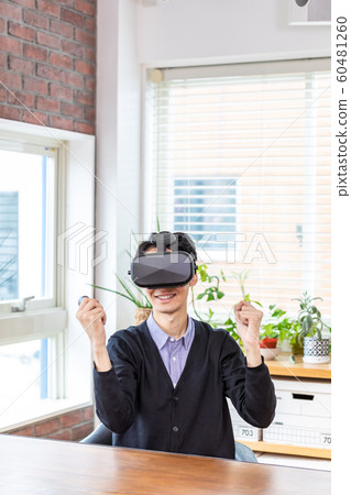 VR goggles game male VR goggles game male 60481260