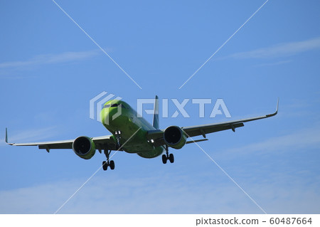 airplane airplane 60487664