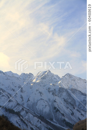 Naki no Uta in early winter in the Northern Alps 60488619
