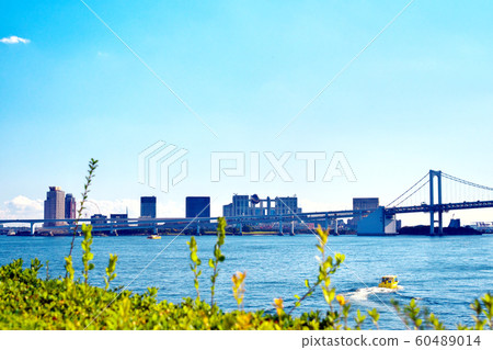 Rainbow bridge seen from the direction of Takeshiba 60489014