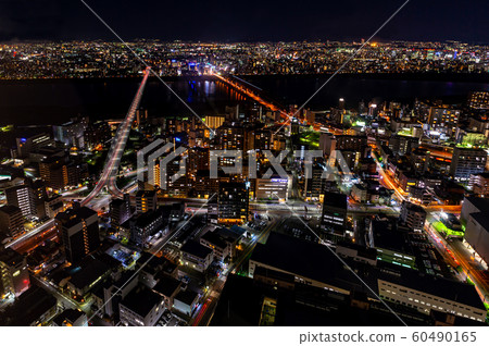 從天空大廈眺望港川,Juso Ohashi和Shinju Ohashi的夜景 從天空大廈眺望港川,Juso Ohashi和Shinju Ohashi的夜景 60490165