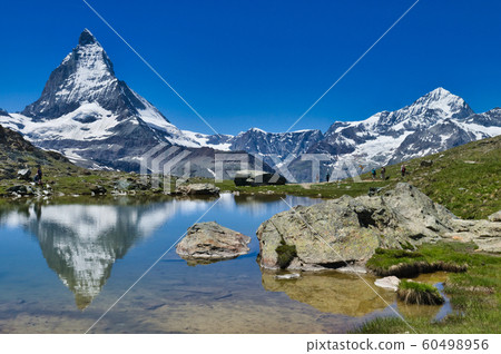 Matterhorn from Riffel Lake 60498956