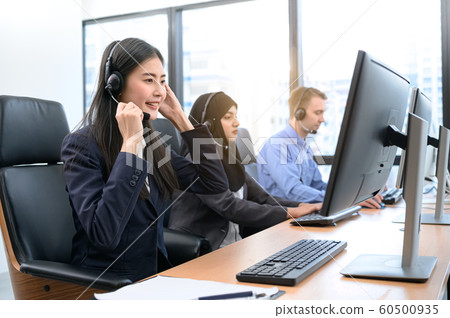 Group of young profession call center operator 60500935