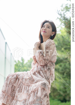 The look of a beautiful Korean woman, a park walk The look of a beautiful Korean woman, a park walk 60504844