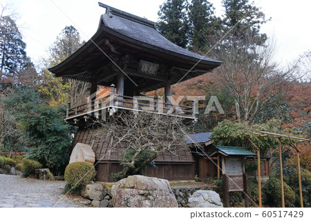 Bell tower of Unzenji in late autumn Bell tower of Unzenji in late autumn 60517429