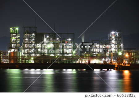Factory night view of Otake City, Hiroshima Prefecture Factory night view of Otake City, Hiroshima Prefecture 60518822