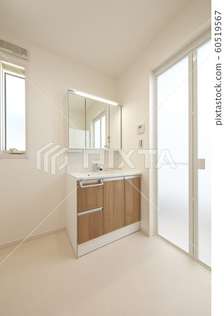 Washbasin image Washbasin image 60519567