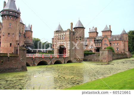 Castle de Haar, Netherlands  60521661