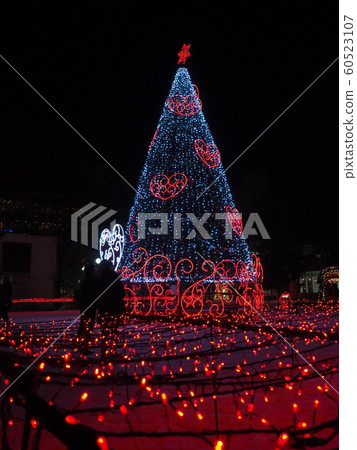 Sapporo White Illumination 60523107