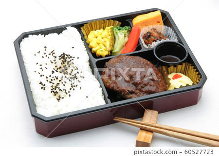 黑牛肉漢堡午餐 60527723
