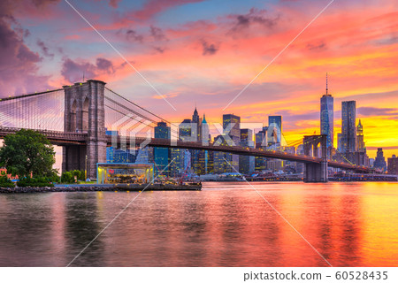 Lower Manhattan Skyline and Brooklyn Bridge Lower Manhattan Skyline and Brooklyn Bridge 60528435