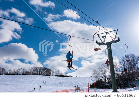 Sunny day ski resort / Hokkaido 60531668