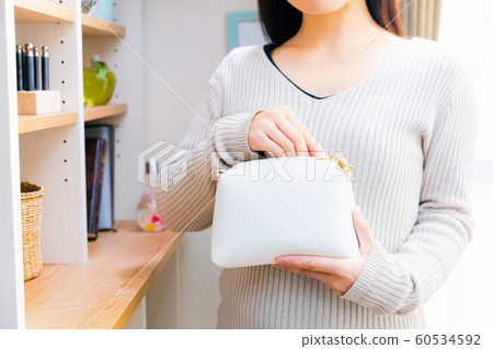 Female, person, woman Female, person, woman 60534592