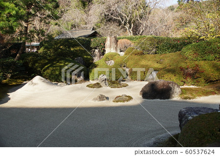 Meigetsuin temple 60537624