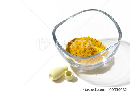 Turmeric powder 60539682