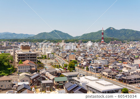 從福知山城看塔的城市景觀 60545034