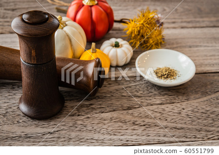 Pepper mill 60551799