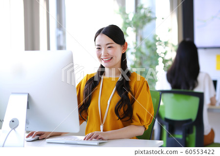 Female business casual 60553422