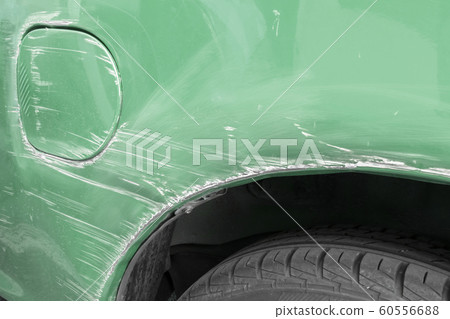 Scratches on the side of the car 60556688