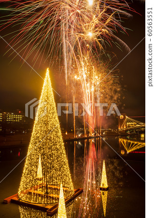 Toiwa Canal Kansui Park Fireworks 60563551