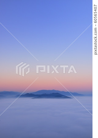 雲彩海在Kameoka盆地的 60565407