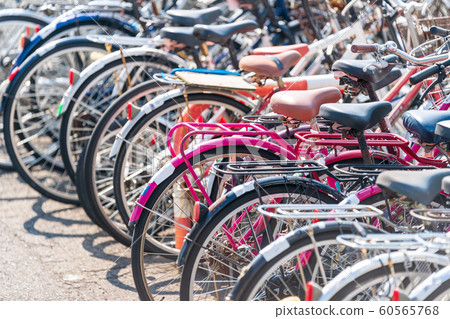 bicycle parking space bicycle parking space 60565768