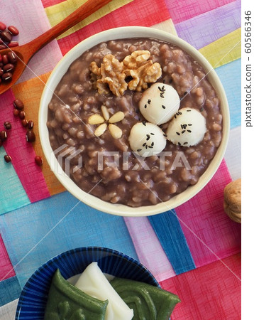 Korean food Red bean porridge and rice cake 60566346