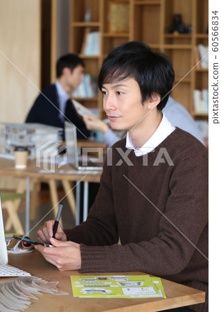 創作者男 創作者男 60566834