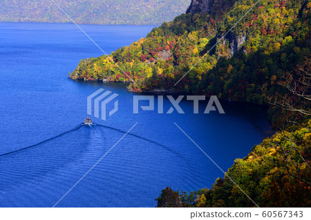 十和田湖秋天的早晨 十和田湖秋天的早晨 60567343