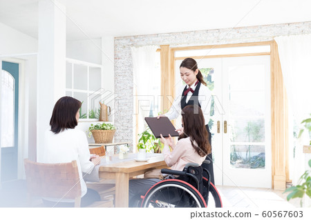 Wheelchair restaurant order 60567603