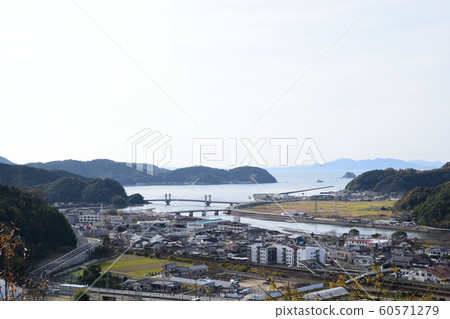 從Sashiki城堡的廢墟中看到的Nosaka no Ura景色 從Sashiki城堡的廢墟中看到的Nosaka no Ura景色 60571279