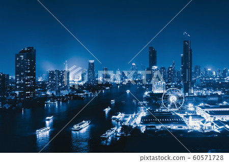 Aerial view of the ferris wheel with boats, 60571728