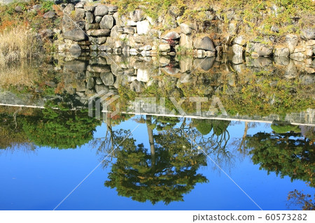 秋季旅行,秋天的落葉,獨立廳 秋季旅行,秋天的落葉,獨立廳 60573282