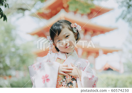 Girls Shichigosan Portrait Photography Cooperation: Takahata Fudoson Girls Shichigosan Portrait Photography Cooperation: Takahata Fudoson 60574230