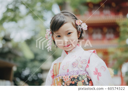 Girls Shichigosan Portrait Photography Cooperation: Takahata Fudoson Girls Shichigosan Portrait Photography Cooperation: Takahata Fudoson 60574322